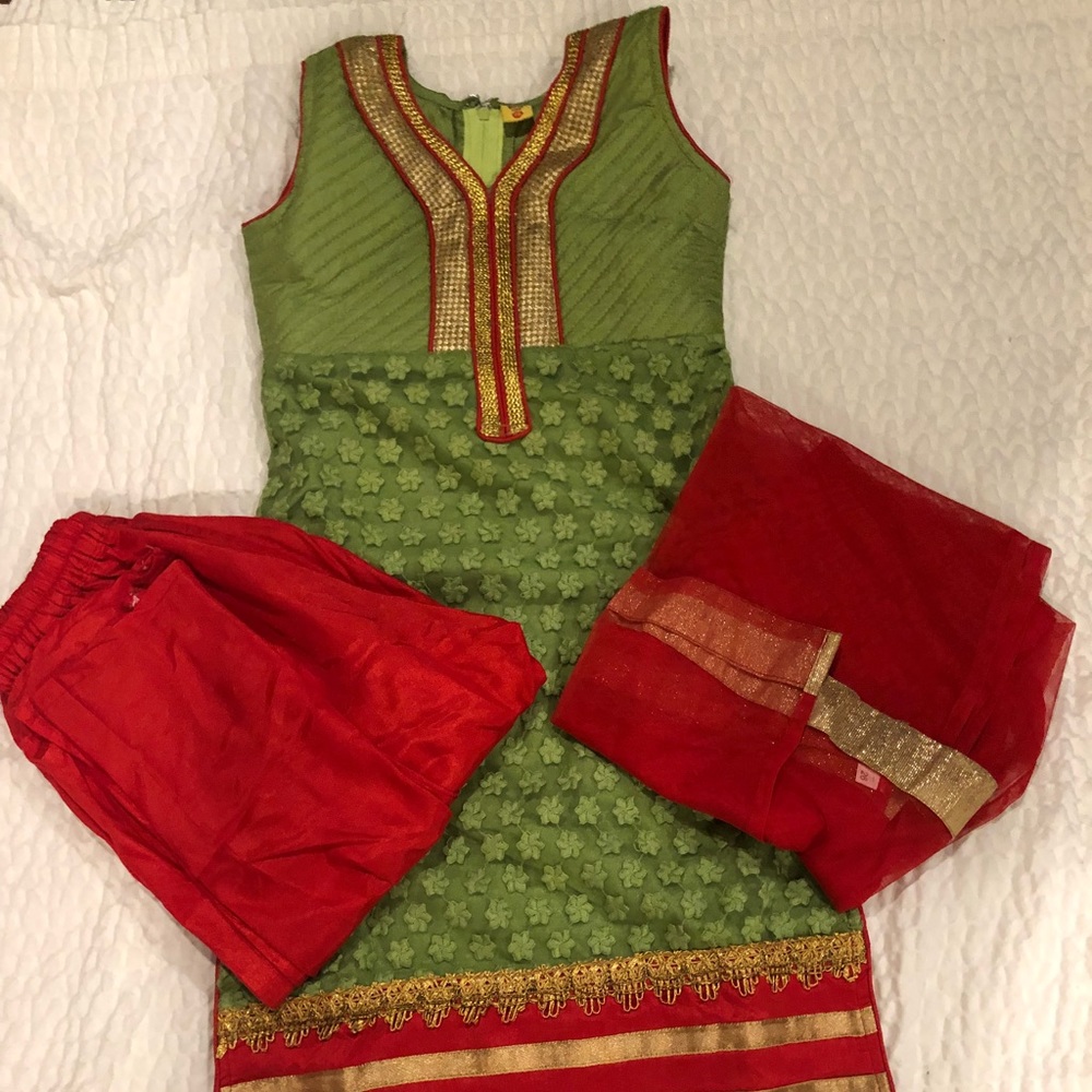 Indian churidar